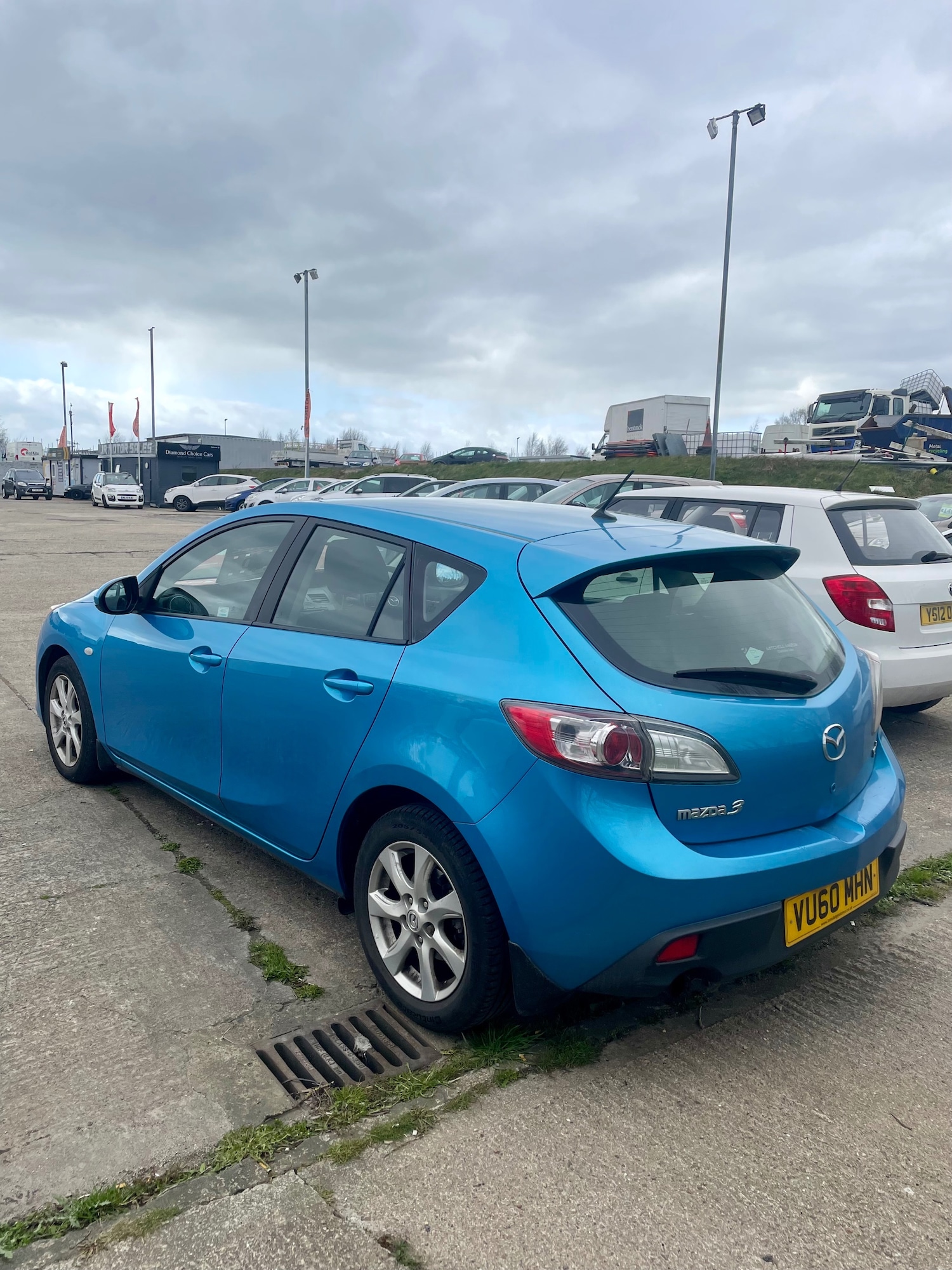 Used Mazda Mazda3 2010 for sale - 78065570: Photo 2