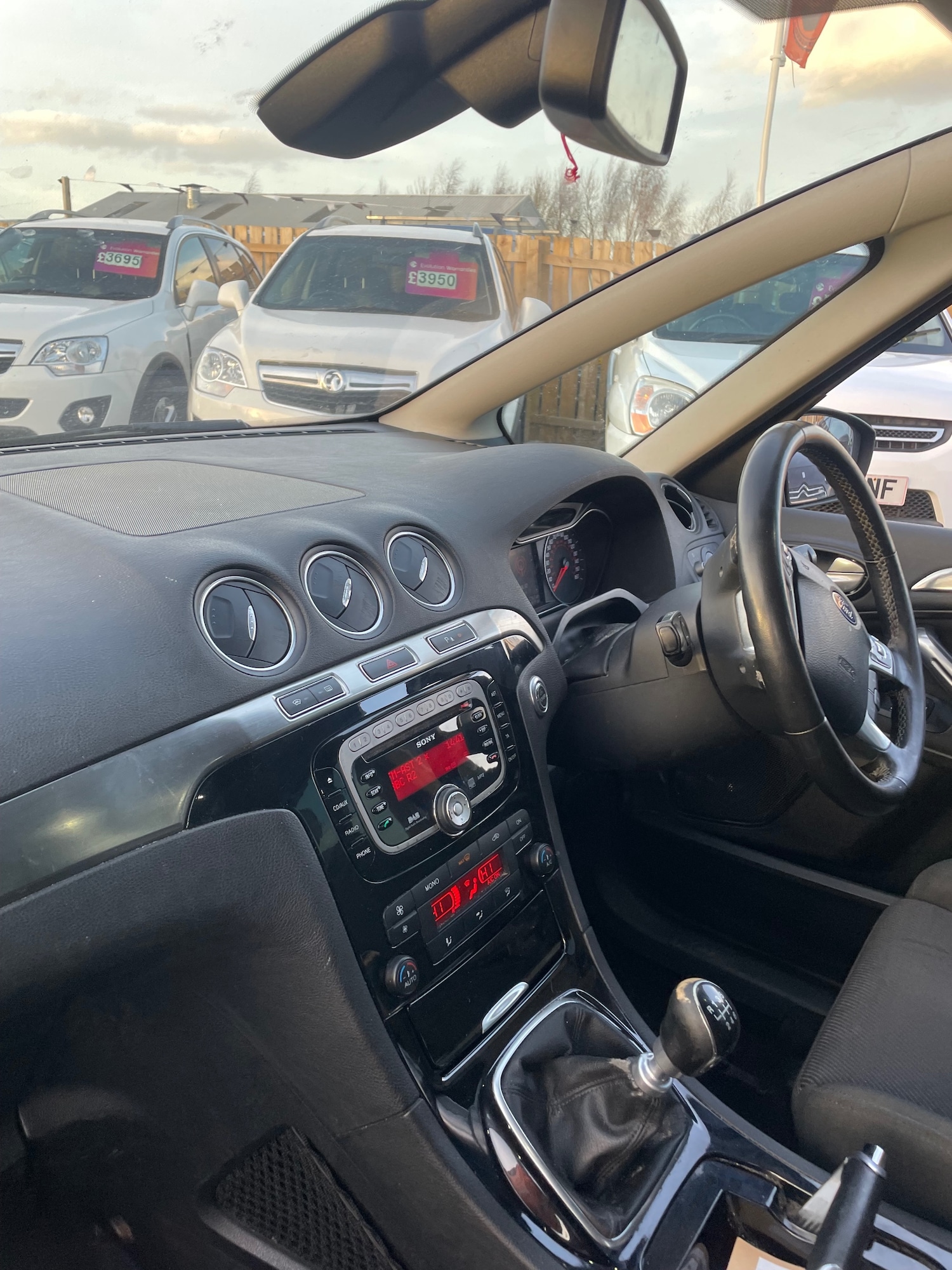 Used Ford S-Max 2011 for sale - 76906378: Photo 5