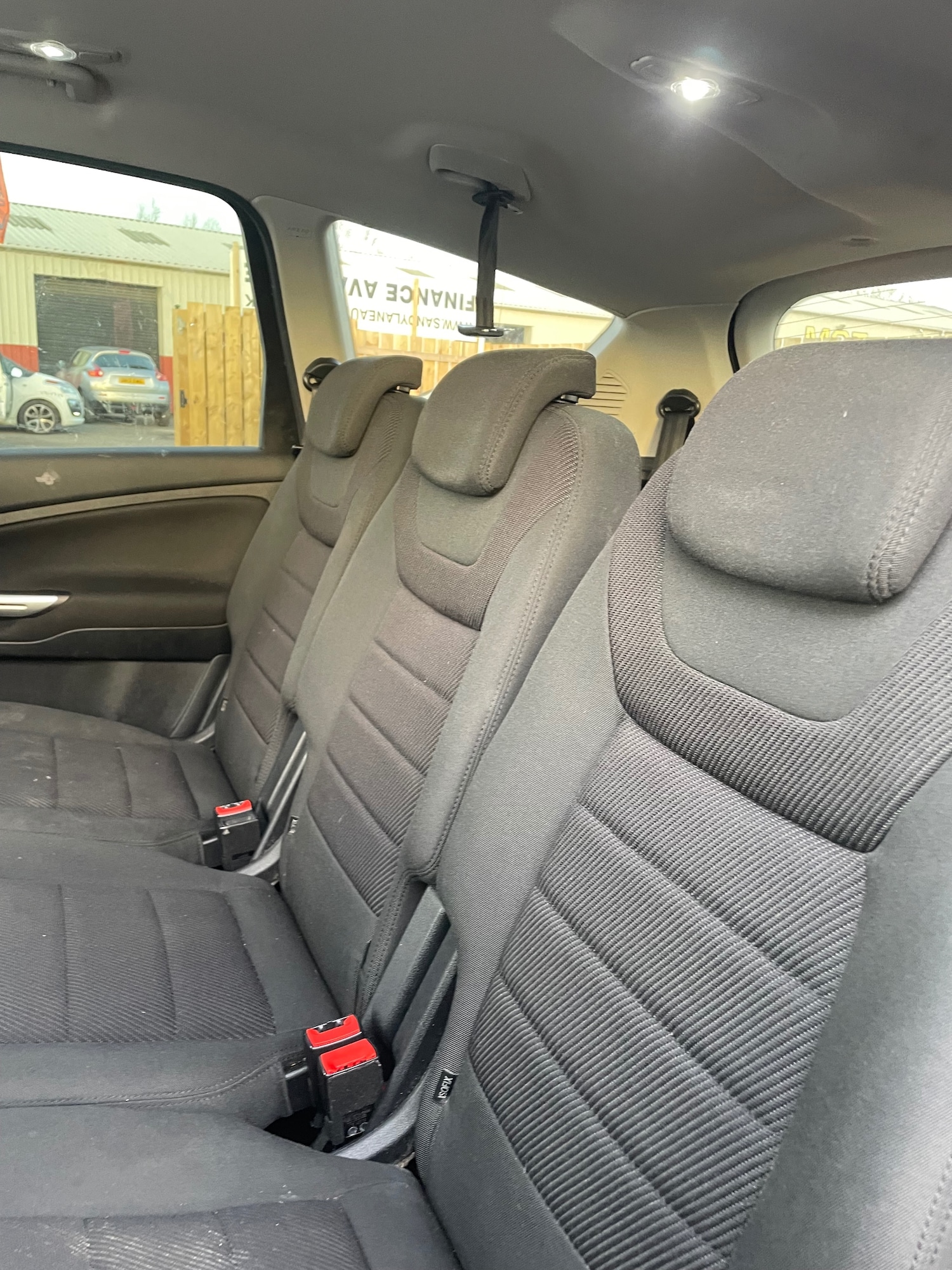 Used Ford S-Max 2011 for sale - 76906378: Photo 7