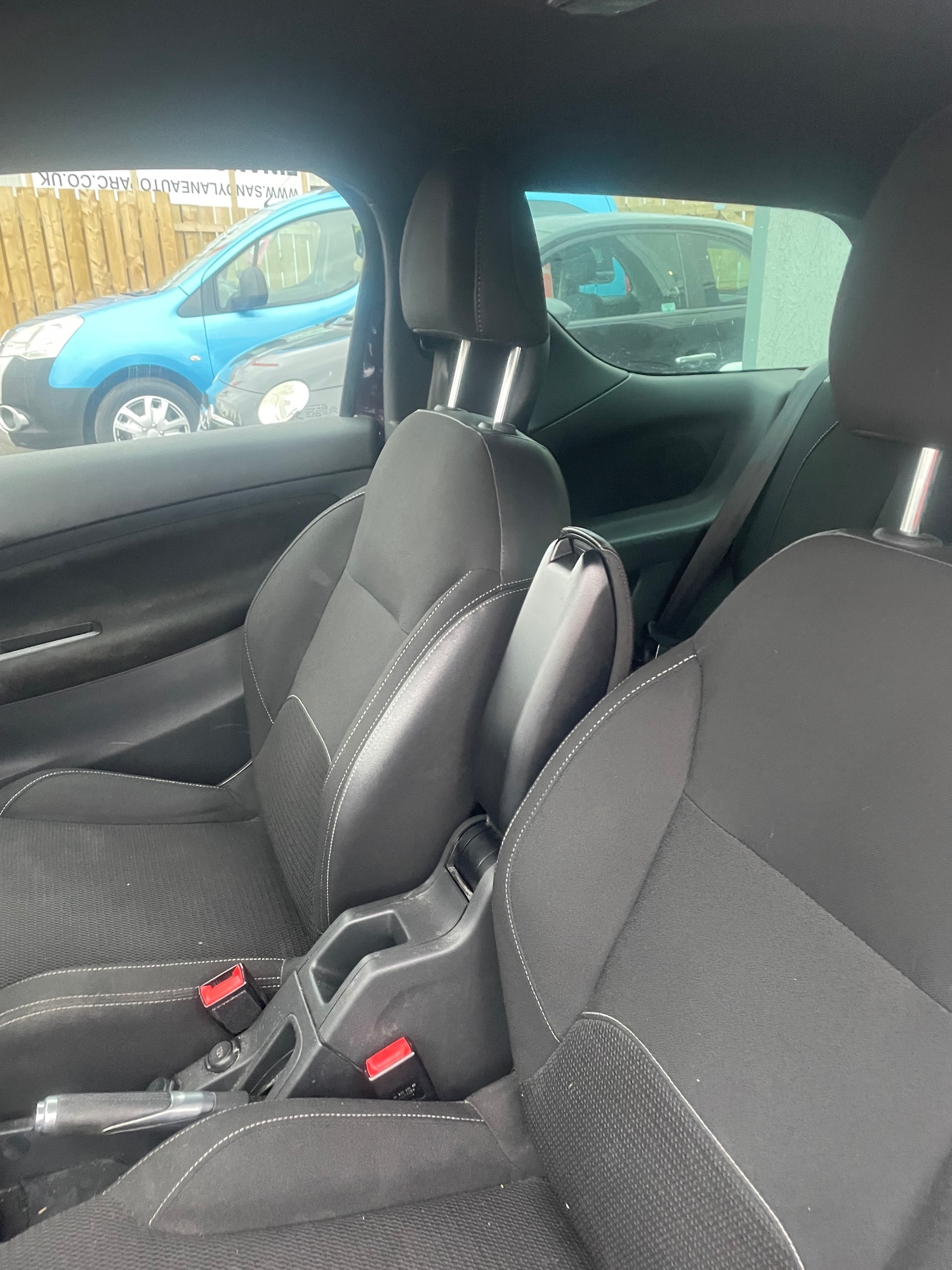 Used Citroen DS3 2015 for sale - 76465981: Photo 6