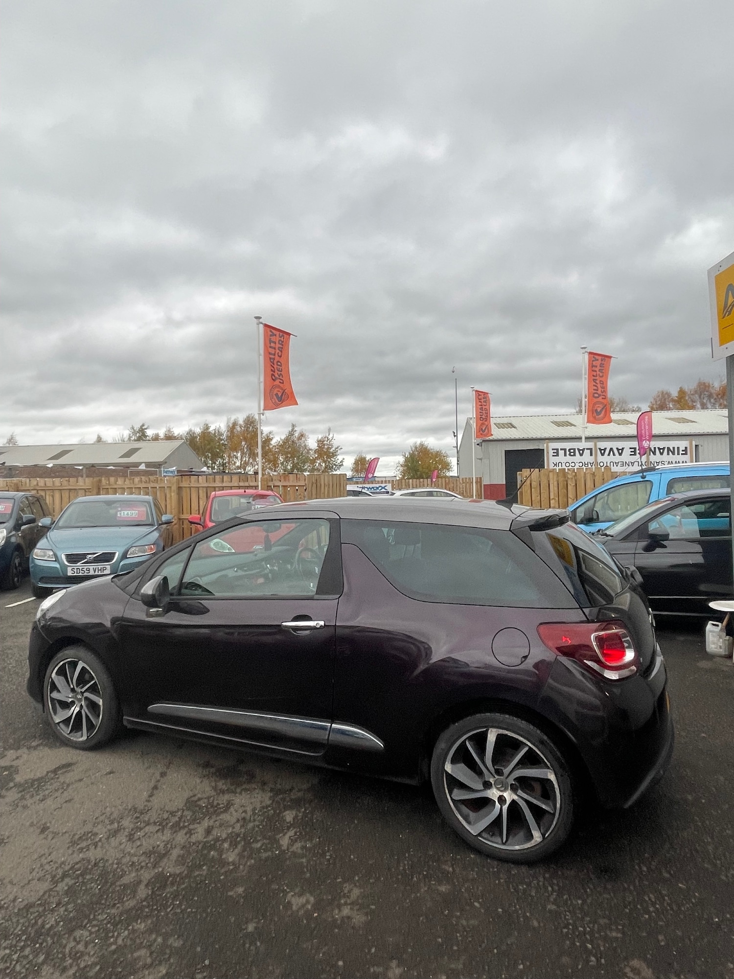 Used Citroen DS3 2015 for sale - 76465981: Photo 8