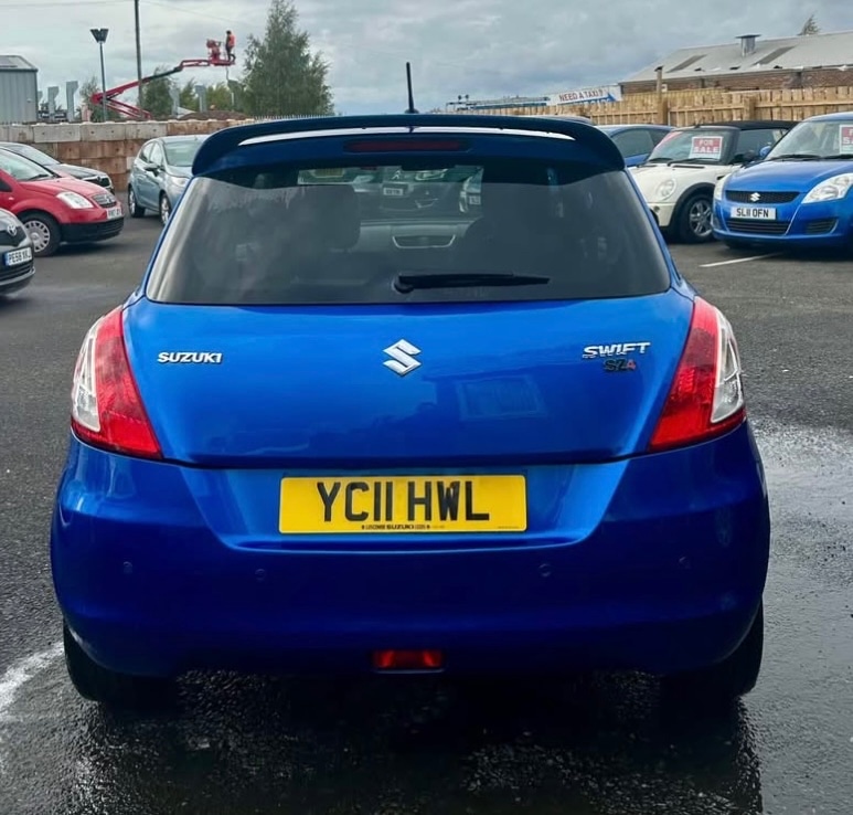 Used Suzuki Swift 2011 for sale - 76792848: Photo 3