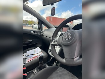 Used Vauxhall Corsa 2011 for sale - 78324130: Photo