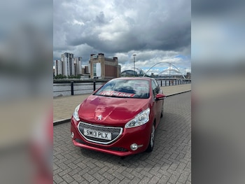 Used Peugeot 208 2013 for sale - 78858729: Photo