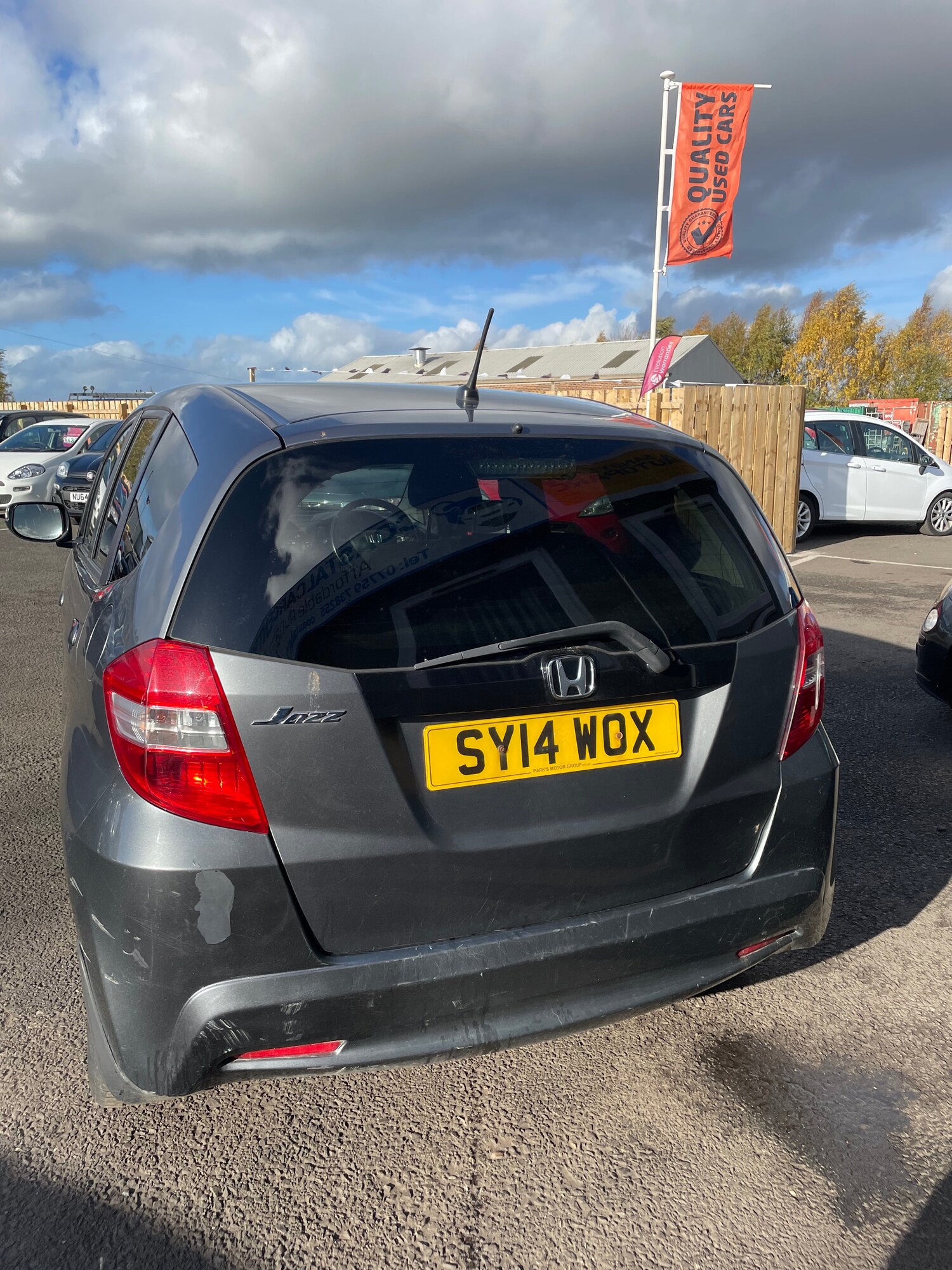 Used Honda Jazz 2014 for sale - 76436686: Photo 4