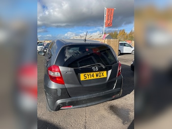 Used Honda Jazz 2014 for sale - 76436686: Photo