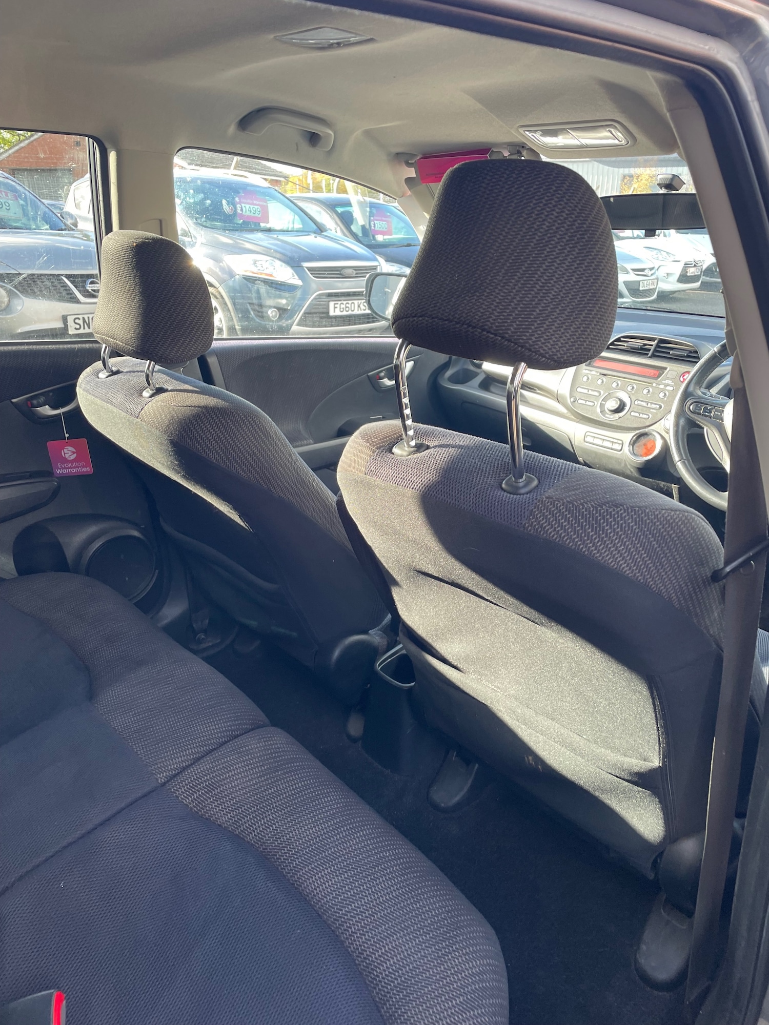 Used Honda Jazz 2014 for sale - 76436686: Photo 6