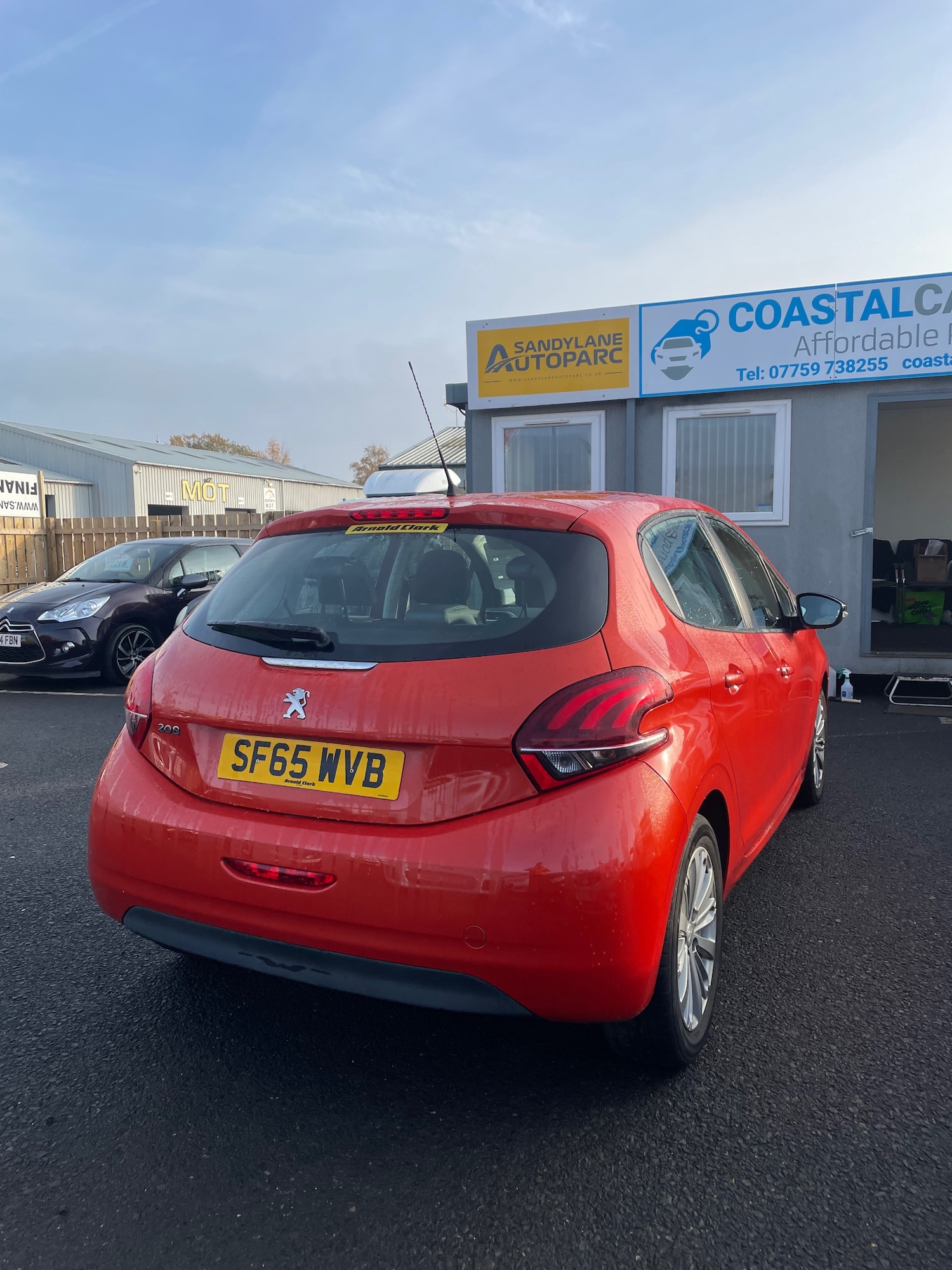 Used Peugeot 208 2015 for sale - 76490469: Photo 7