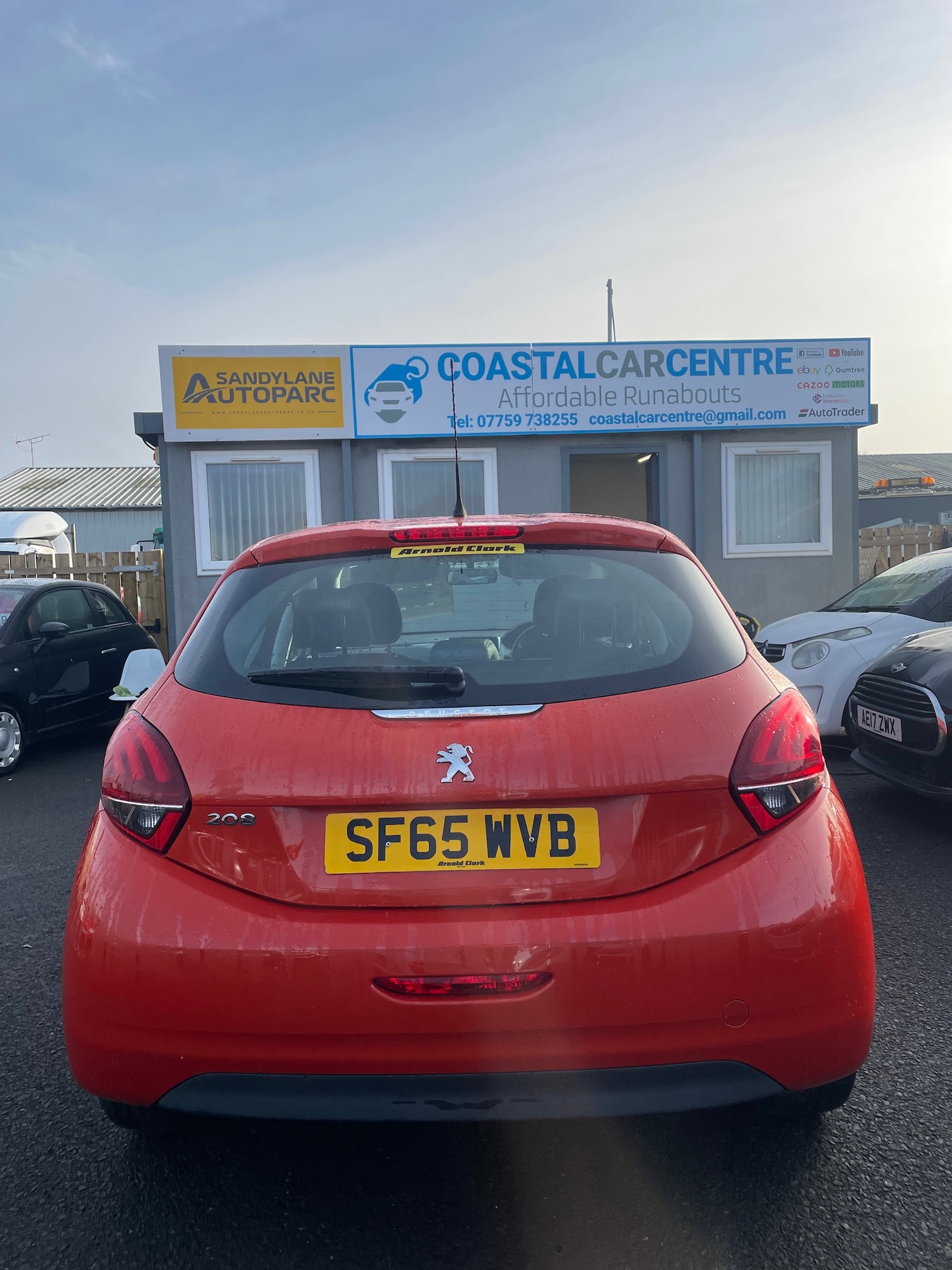 Used Peugeot 208 2015 for sale - 76490469: Photo 8