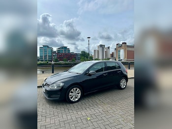Used Volkswagen Golf 2013 for sale - 78776240: Photo