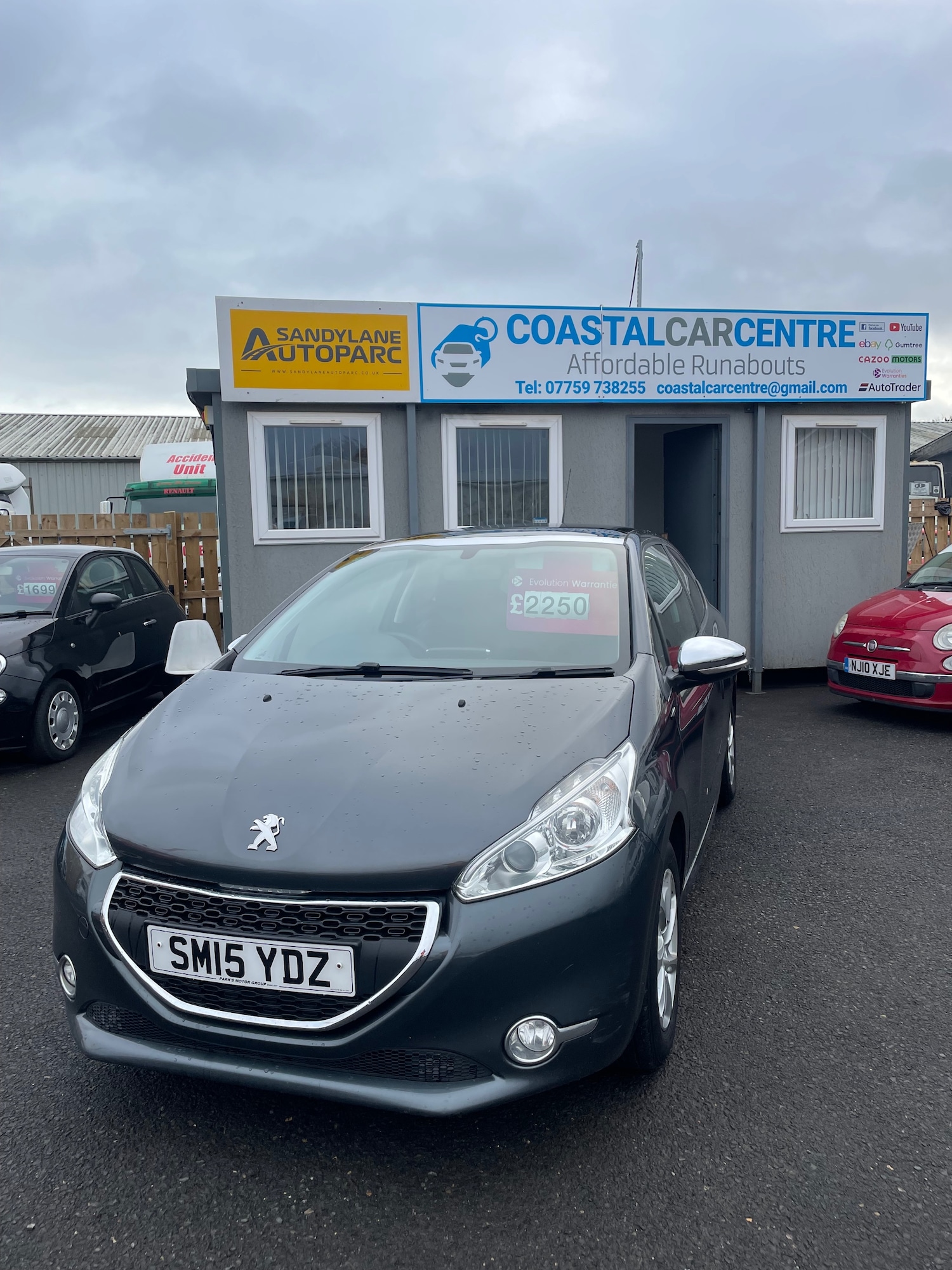 Used Peugeot 208 2015 for sale - 76449345: Photo 1