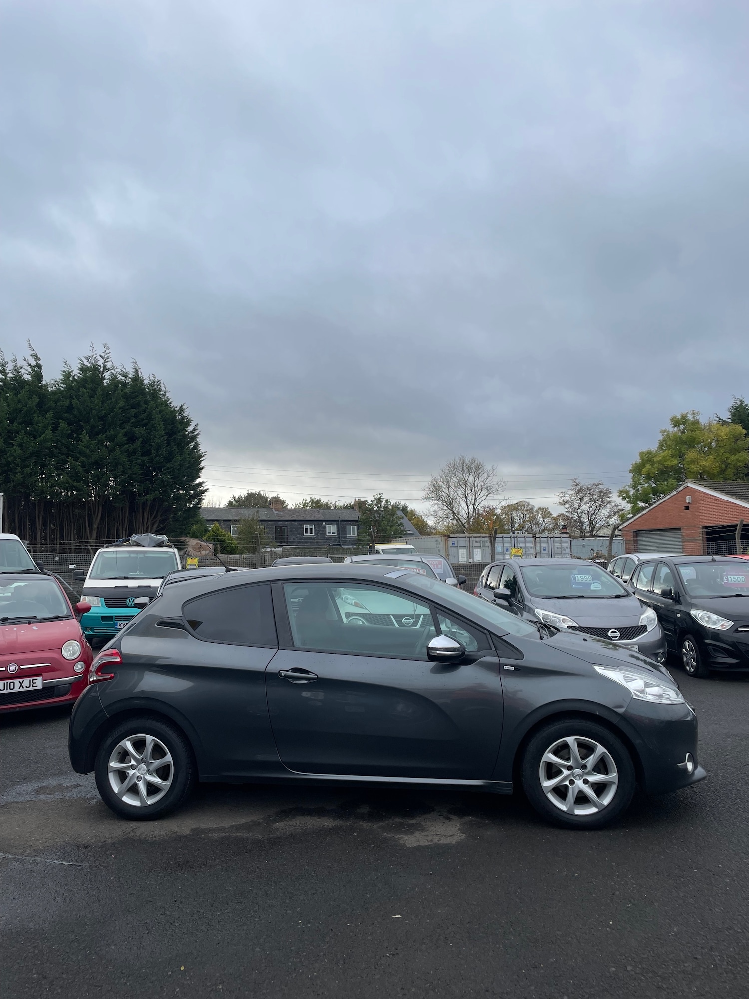 Used Peugeot 208 2015 for sale - 76449345: Photo 7