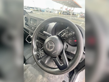 Used Mercedes-Benz Sprinter 2021 for sale - 77903365: Photo