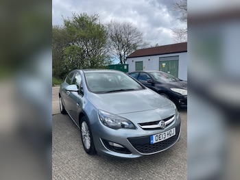 Vauxhall Astra feature image