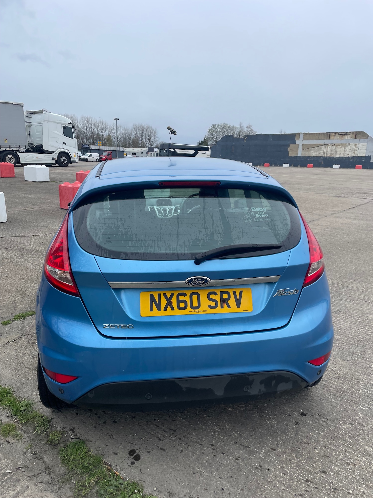 Used Ford Fiesta 2010 for sale - 78131888: Photo 4