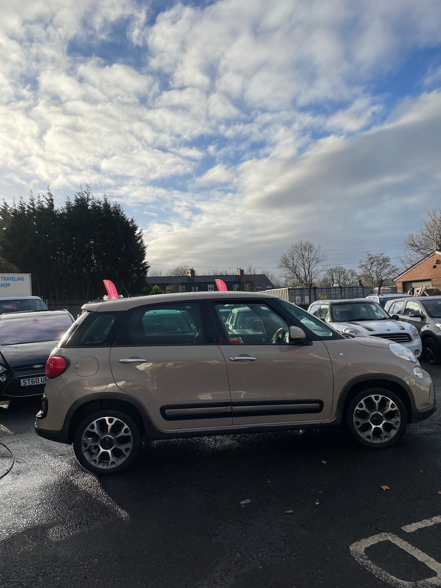 Used Fiat 500L 2014 for sale - 77069083: Photo 3