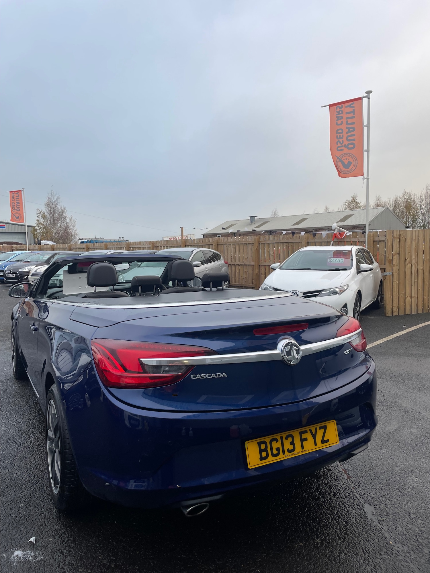 Used Vauxhall Cascada 2013 for sale - 76577546: Photo 4