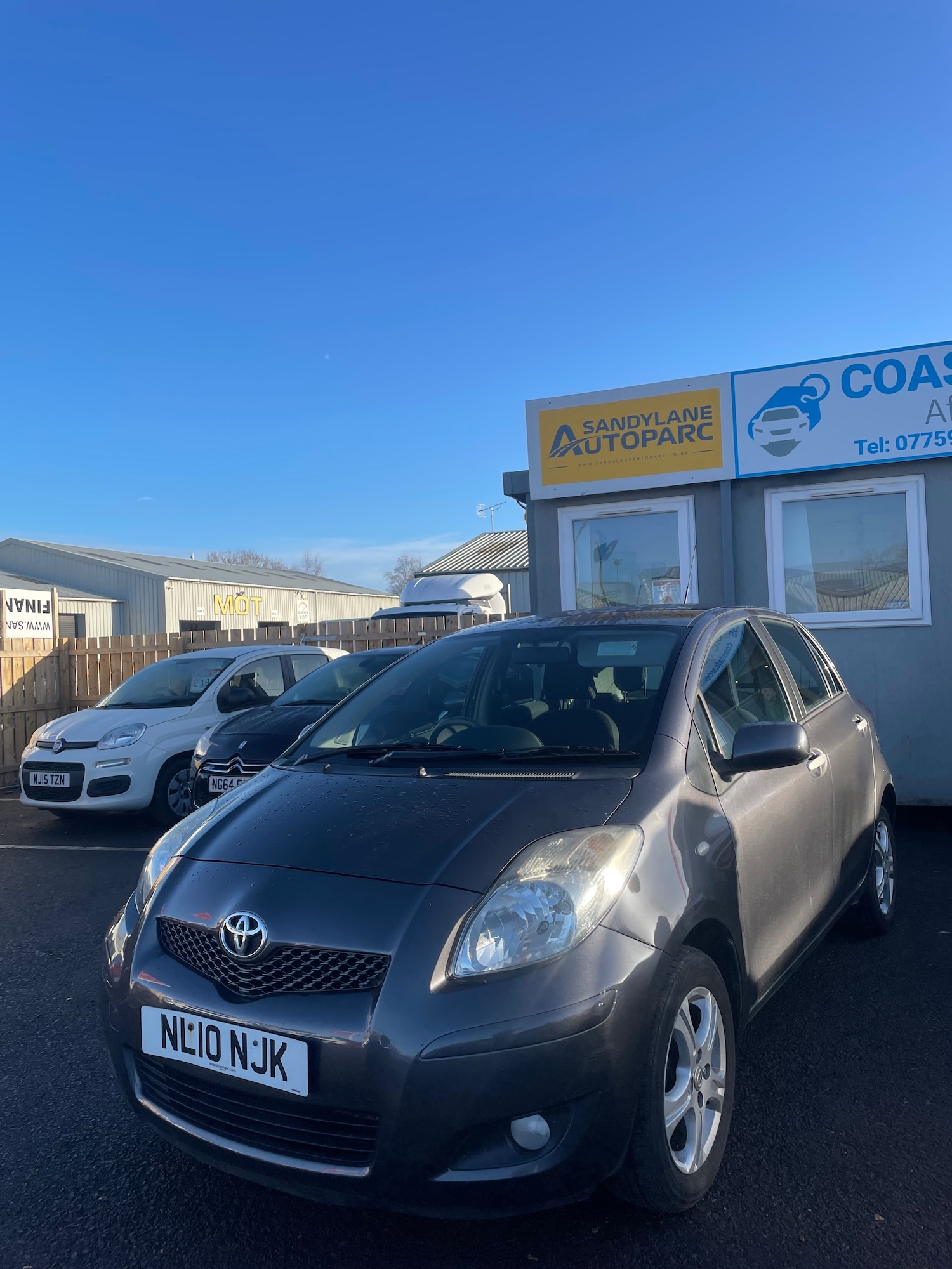 Used Toyota Yaris 2010 for sale - 77179530: Photo 2