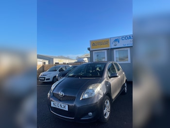 Used Toyota Yaris 2010 for sale - 77179530: Photo