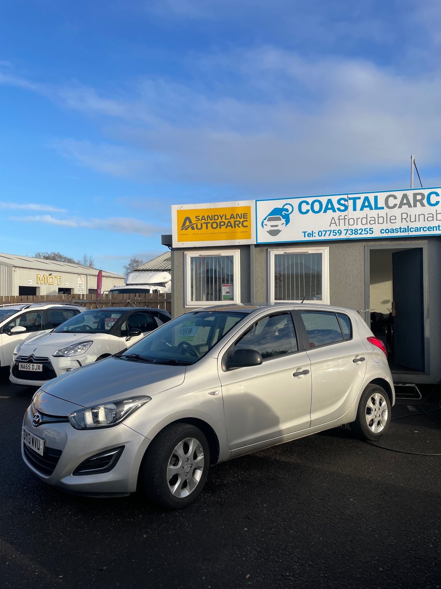 Used Hyundai i20 2013 for sale - 76611339: Photo 3