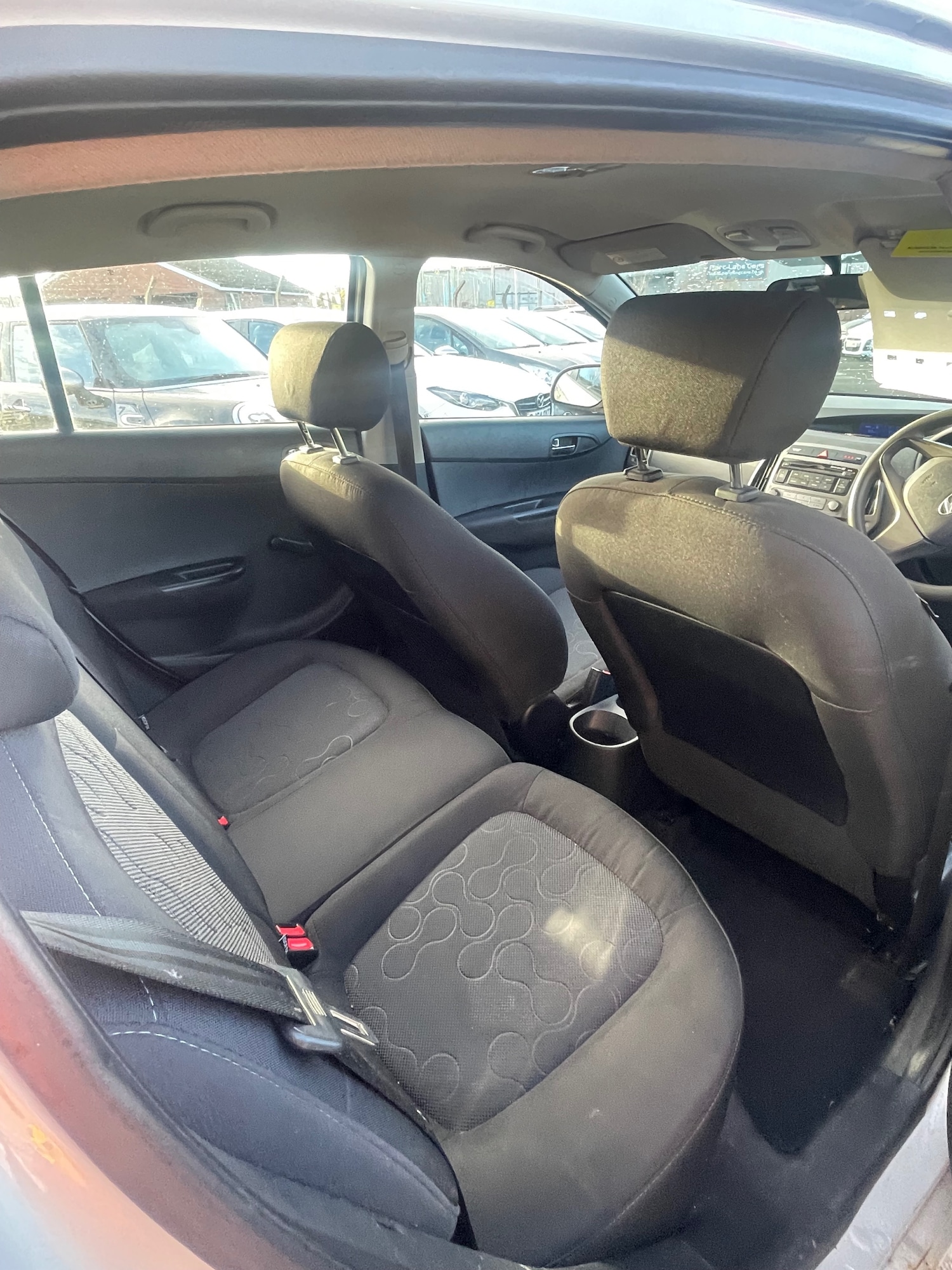 Used Hyundai i20 2013 for sale - 76611339: Photo 7