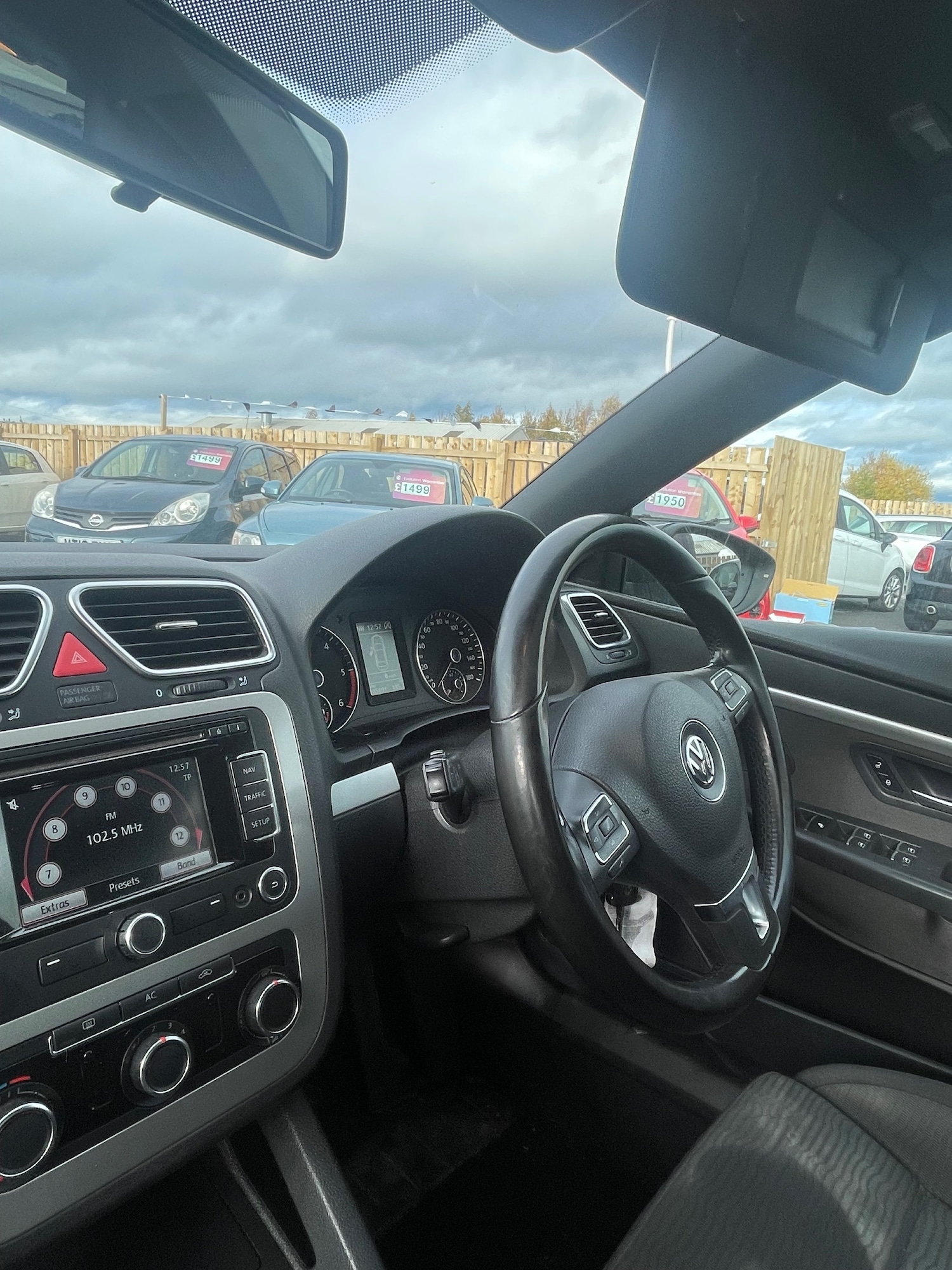 Used Volkswagen EOS 2011 for sale - 76461925: Photo 9