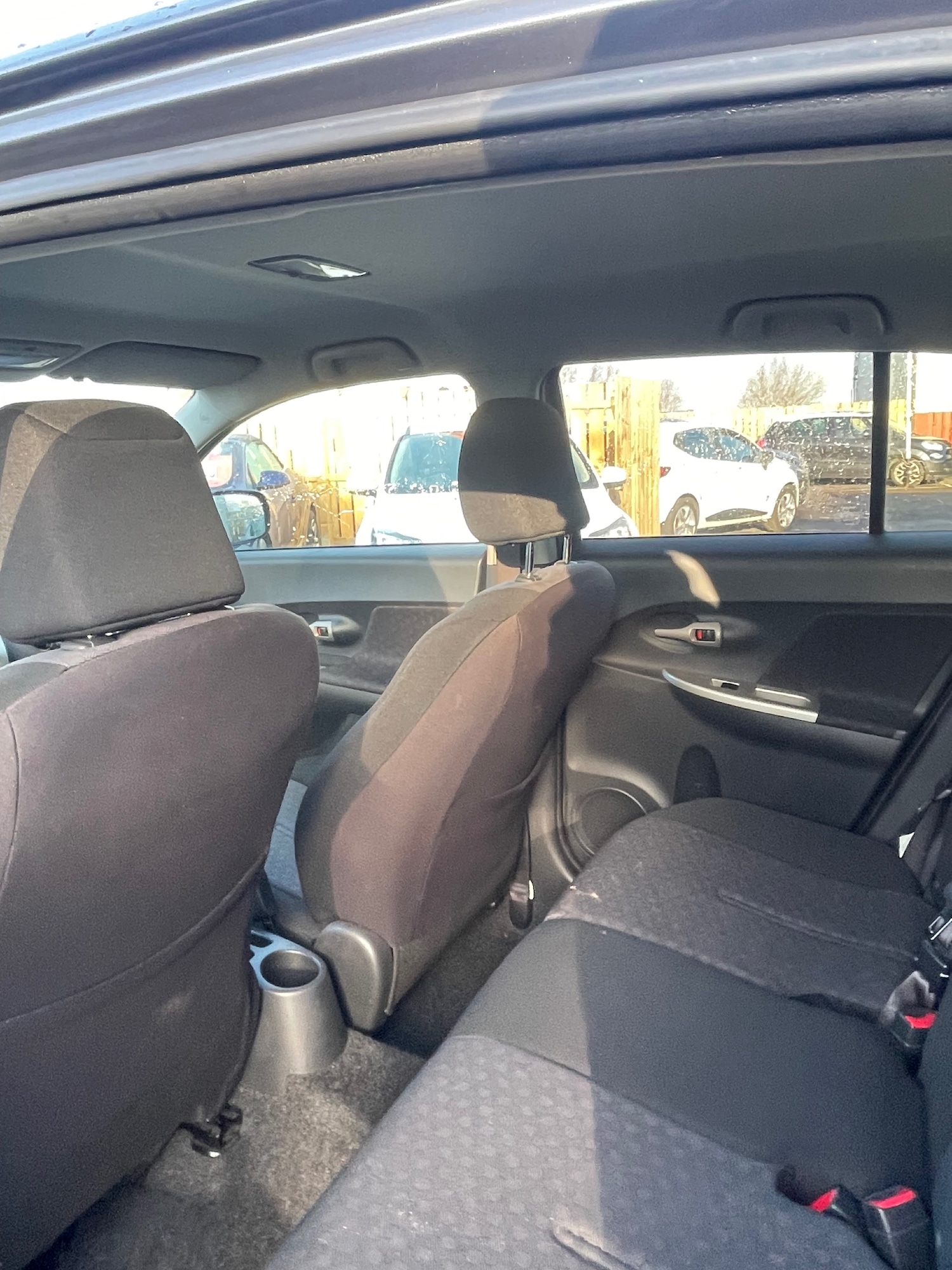 Used Toyota Urbancruiser 2010 for sale - 76791943: Photo 11