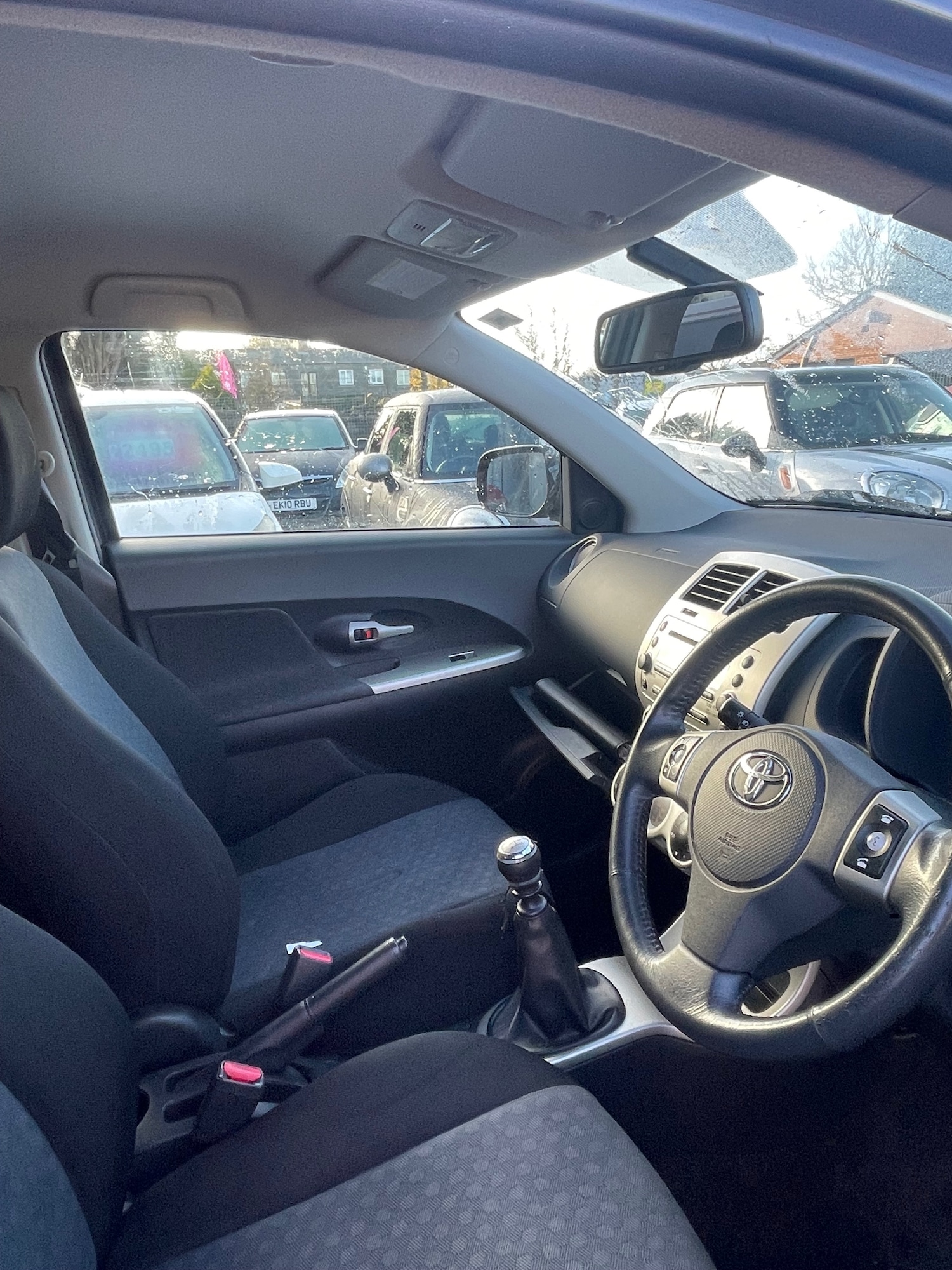 Used Toyota Urbancruiser 2010 for sale - 76791943: Photo 12