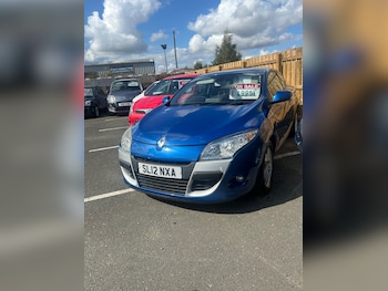 Used Renault Megane 2010 for sale - 75760395: Photo