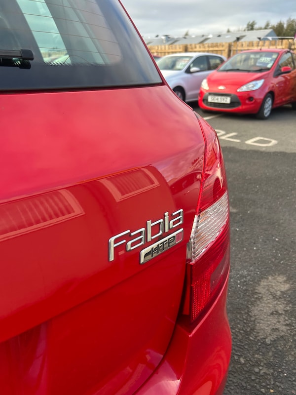 Used Skoda Fabia 2011 for sale - 76184192: Photo 3