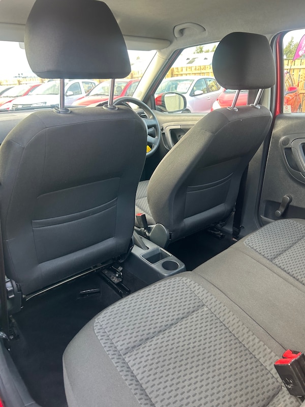 Used Skoda Fabia 2011 for sale - 76184192: Photo 7