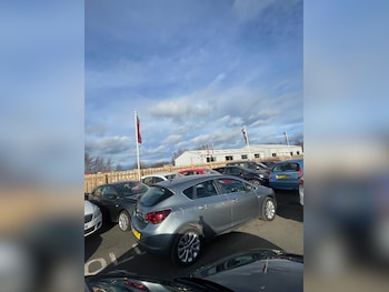 Used Vauxhall Astra 2011 for sale - 77678722: Photo