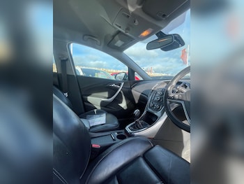 Used Vauxhall Astra 2011 for sale - 77678722: Photo