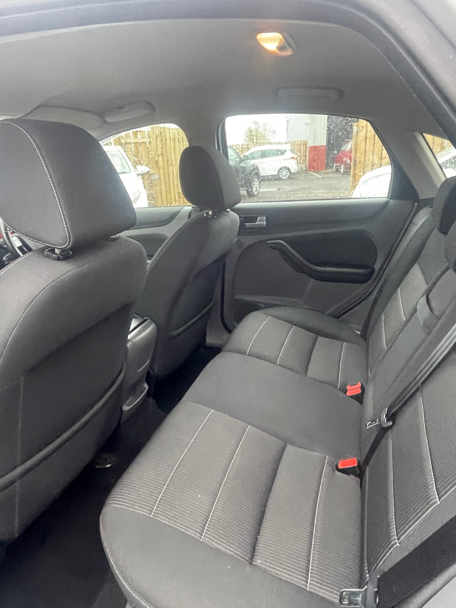 Used Ford Focus 2011 for sale - 76577749: Photo 8