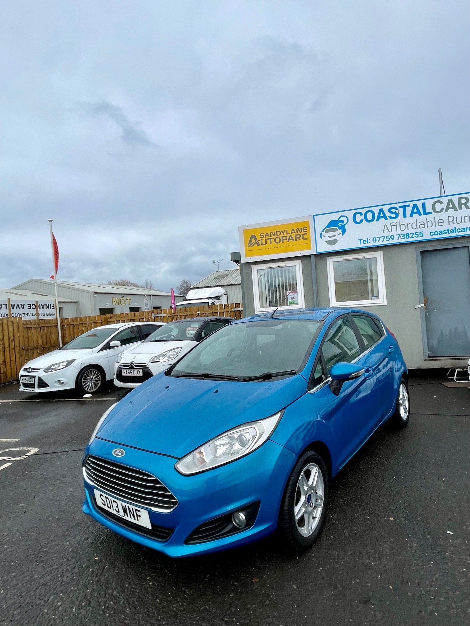 Used Ford Fiesta 2013 for sale - 76736135: Photo 3