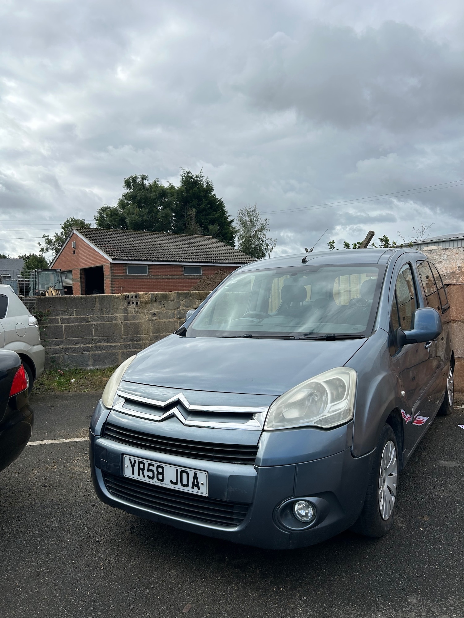 Vehicle 1