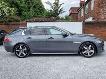 Used Jaguar XE 2018 for sale - 74702396: Photo