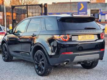 Used Land Rover Discovery Sport 2018 for sale - 74344887: Photo