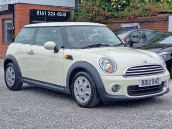 2012 (12) - 1.6 First Hatchback 3dr Petrol Manual Euro 5 (75 ps)