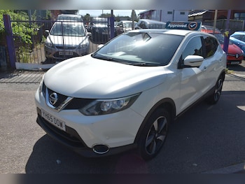 Used Nissan Qashqai 2015 for sale - 78999829: Photo