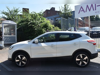 Used Nissan Qashqai 2015 for sale - 78999829: Photo