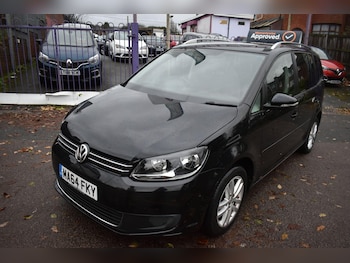 Used Volkswagen Touran 2014 for sale - 78854857: Photo