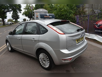 Used Ford Focus 2010 for sale - 78855180: Photo