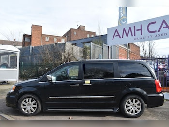 Used Chrysler Grand Voyager 2014 for sale - 78853864: Photo