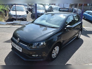 Used Volkswagen Polo 2016 for sale - 79061479: Photo