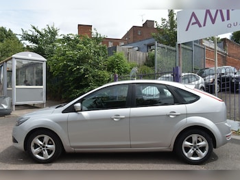 Used Ford Focus 2010 for sale - 79336797: Photo