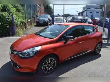 Used Renault Clio 2015 for sale - 78922124: Photo