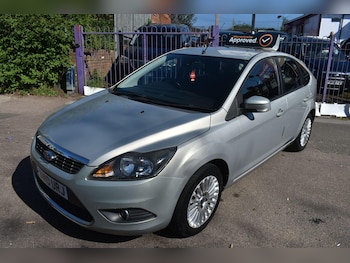 Used Ford Focus 2010 for sale - 78854289: Photo