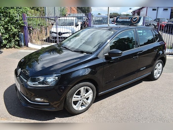 Used Volkswagen Polo 2016 for sale - 79237090: Photo