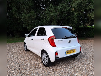 Used Kia Picanto 2017 for sale - 75178105: Photo